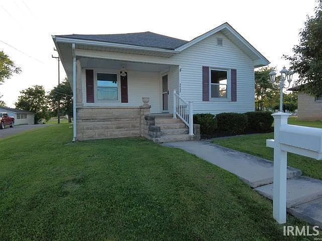 2427 Washington Ave photo 1