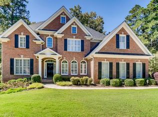 8020 Tangletree Way, Roswell, GA 30075