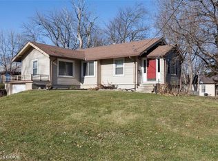 3006 61st St, Des Moines, IA 50322