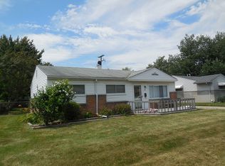 337 Lyons St, Troy, MI 48083