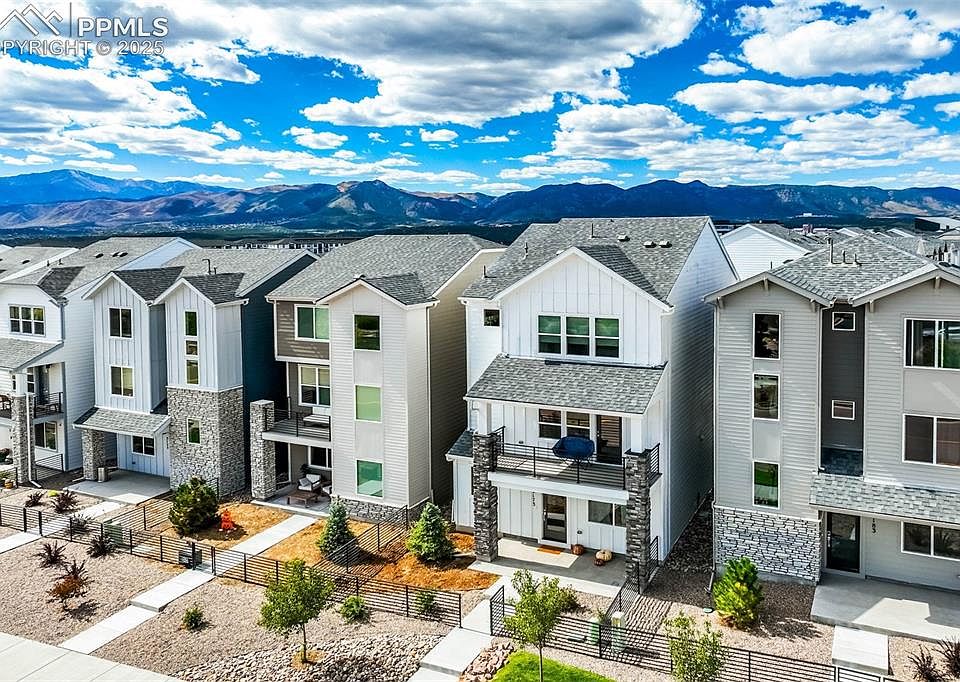 1st image of 2173 Arikaree Hts