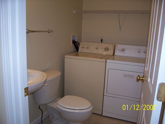 1/2 bath with laundry