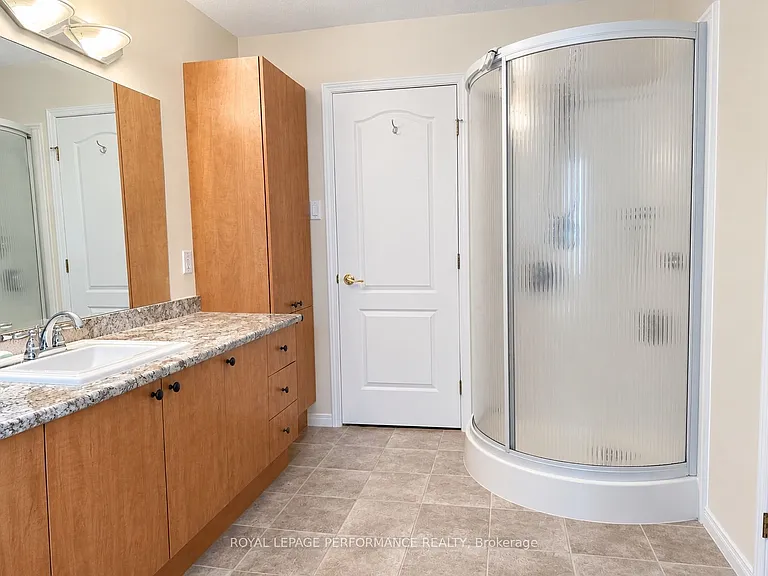 136 Edwards St #206 — Photo 25