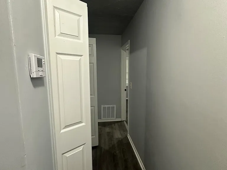400 Greenhill Way — Photo 17