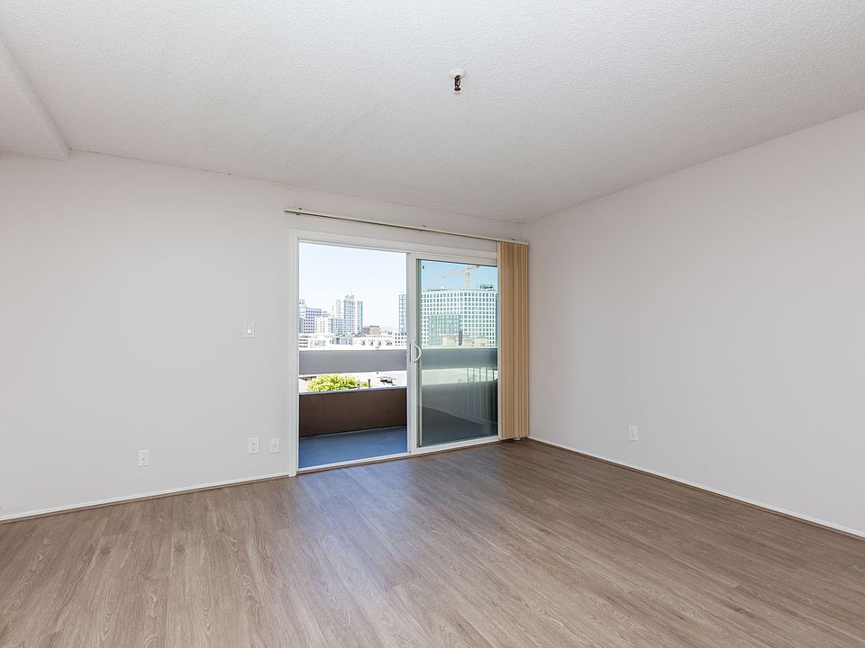 1st image of 257 Vernon St APT 306