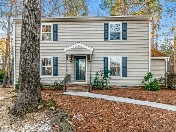 1621 Bramble Dr, Durham, NC 27712