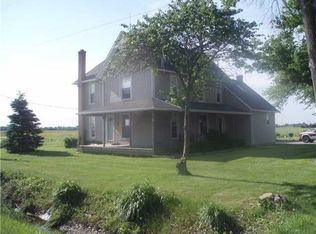 13811 Devils Hole Rd, Bowling Green, OH 43402