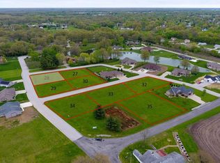 965 Alicia Way, Staunton, IL 62088