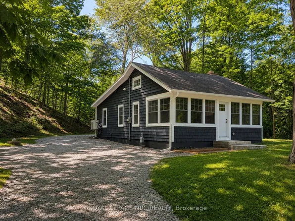212 Holloway Bay Rd S, Pt Colborne, ON L0S 1R0