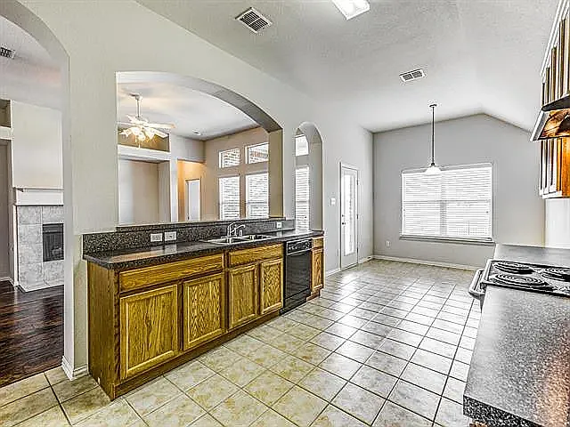 2761 Cascade Cove Dr — Photo 17