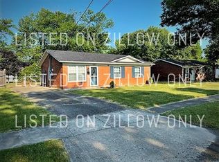 4210 Prince Ln, Jeffersontown, KY 40299