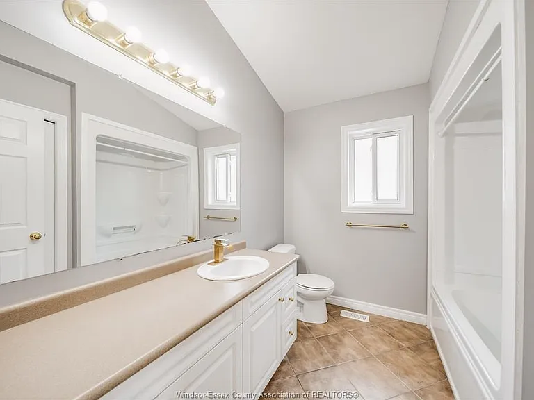 4231 Whiskey Ave — Photo 24