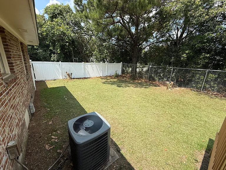 615 Burcale Road Cir — Photo 24