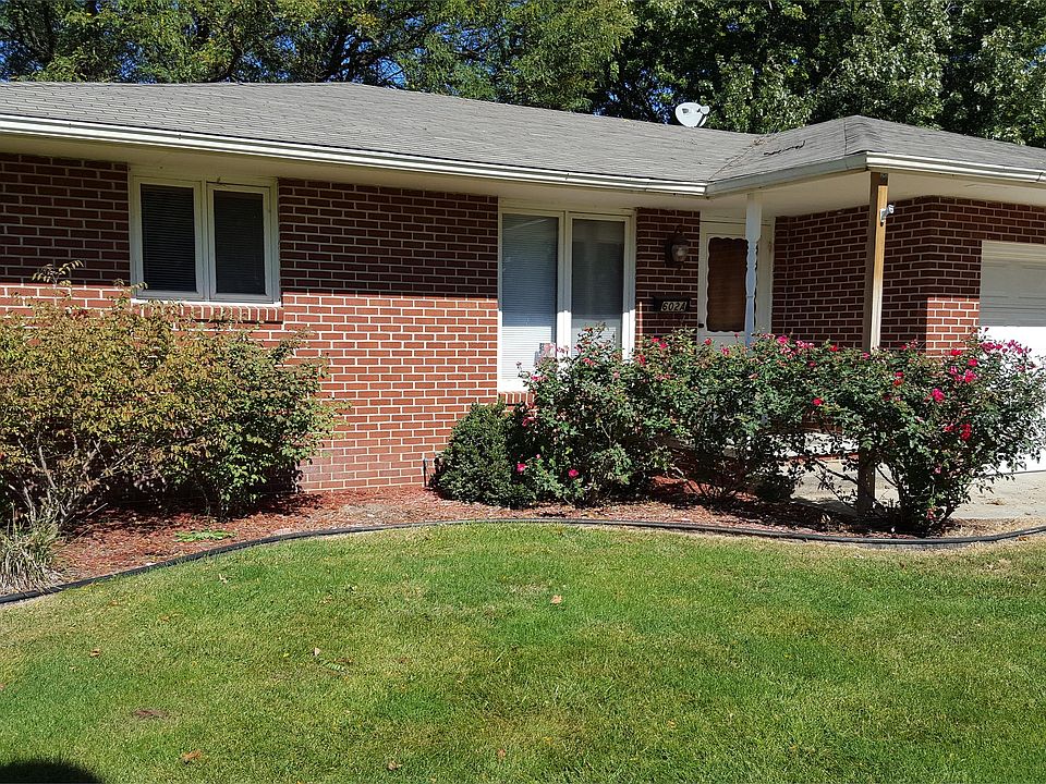 1st image of 602 Catalina Dr APT A