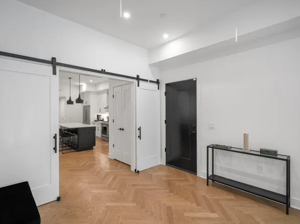 151 Webster Avenue image 10 of 41