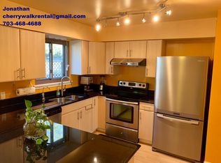 10256 Cherry Walk Ct, Oakton, VA 22124