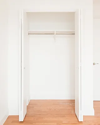 Rented by Modern Spaces | media 21