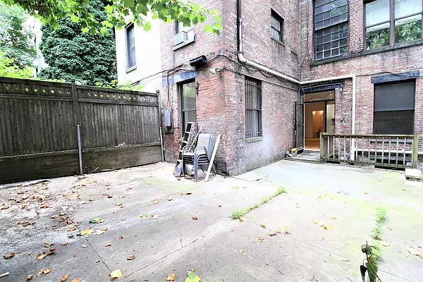 Rented by Guidance Realty Corp. | media 20