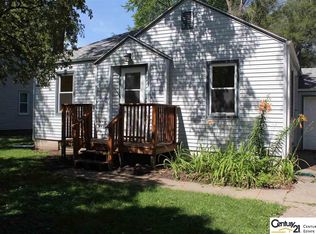 2502 Van Buren St, Bellevue, NE 68005
