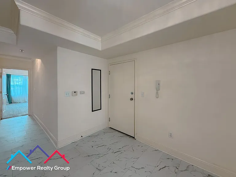 1515 14th Ave #302 — Photo 18