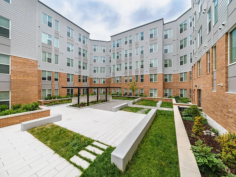 South Cap Apartments — Photo 18