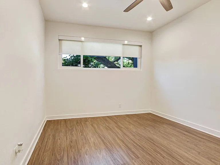 Citra Apartments — Photo 29