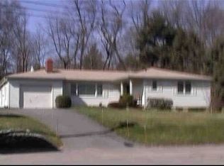 210 Dayl Dr, Kensington, CT 06037