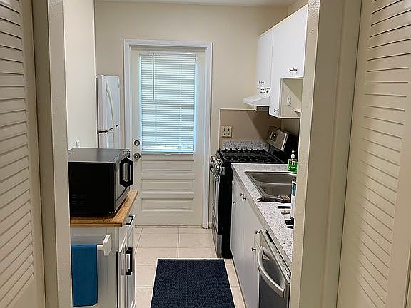 4th image of 5925 Terrace Park Dr N Unit 109