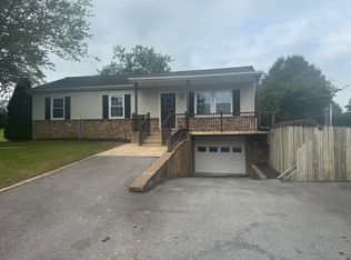 473 Spring Grove Rd, East Earl, PA 17519