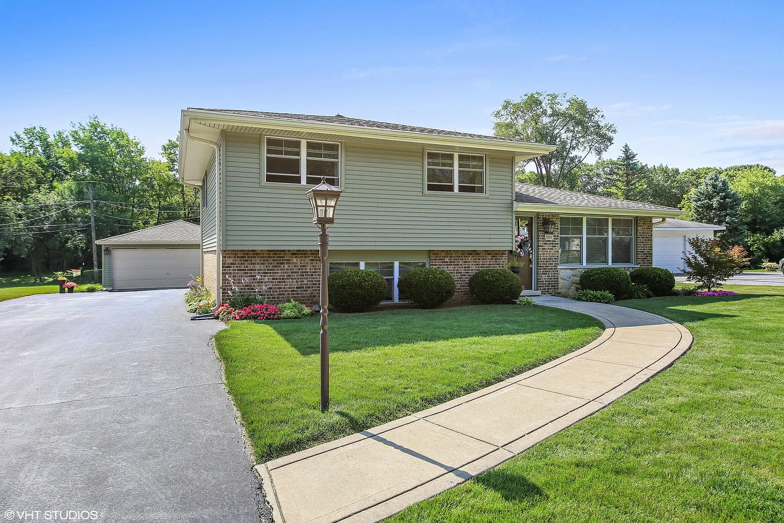 10973 Ursula Dr photo 1