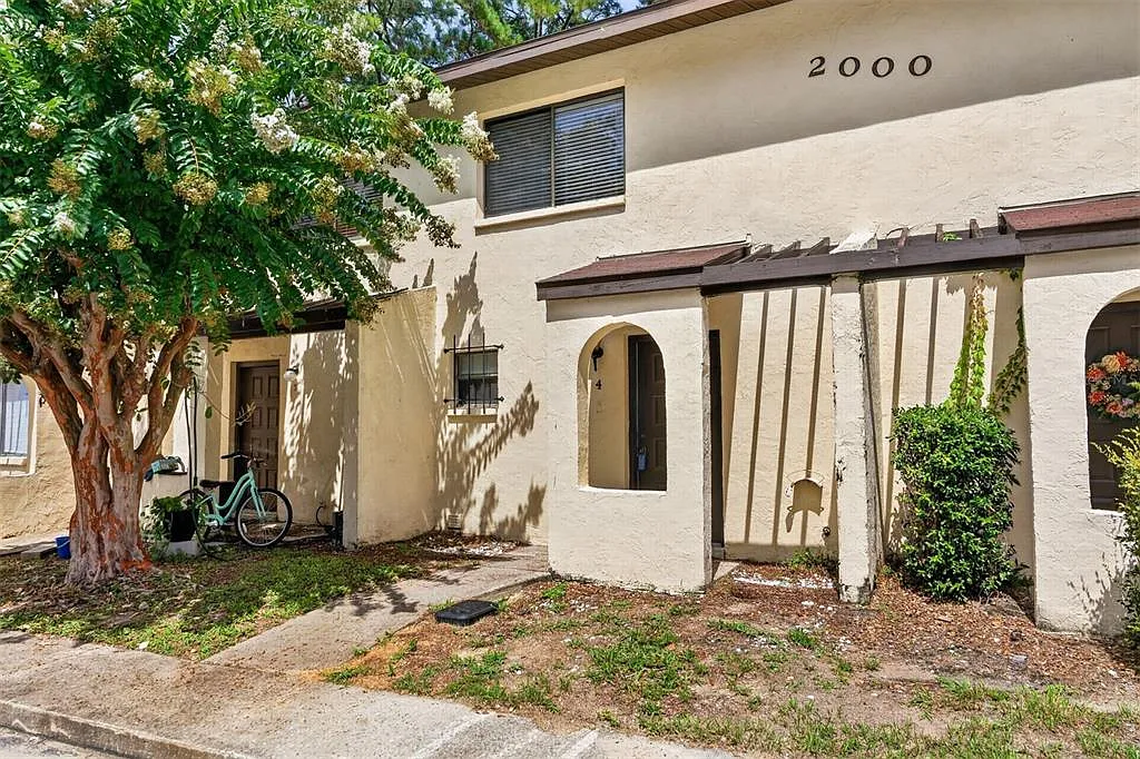 2 bed, 2.5 bath, 1088 sqft, $1,450 — Photo 2