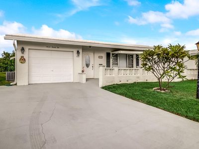 722 SW Lake Ct, Boynton Beach, FL, 33426