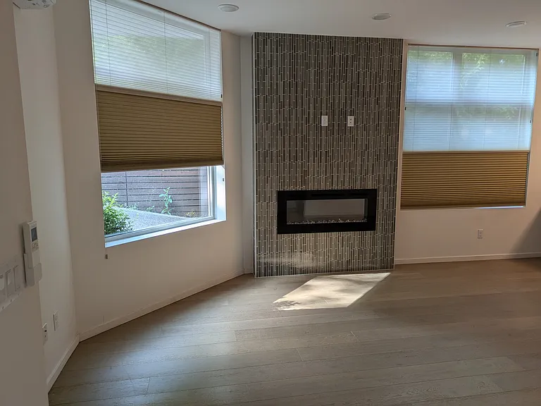 12737 35th Ave NE #A — Photo 8