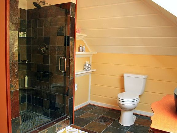 Upstairs 3/4 Bath