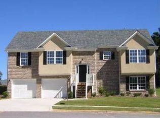 4130 Savannah Ridge Trce, Loganville, GA 30052