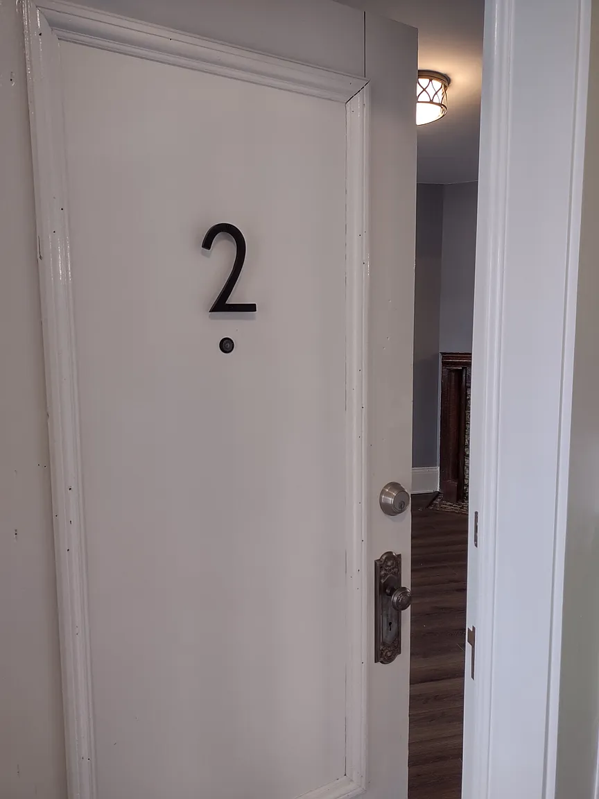 3432 W 41st St APT 2 photo 1