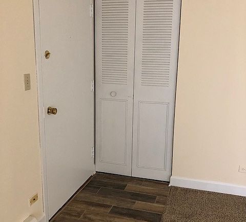 2nd image of 875 Westmoreland Dr