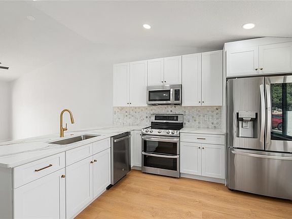 4th image of 7681 TIMBER RIVER CIRCLE