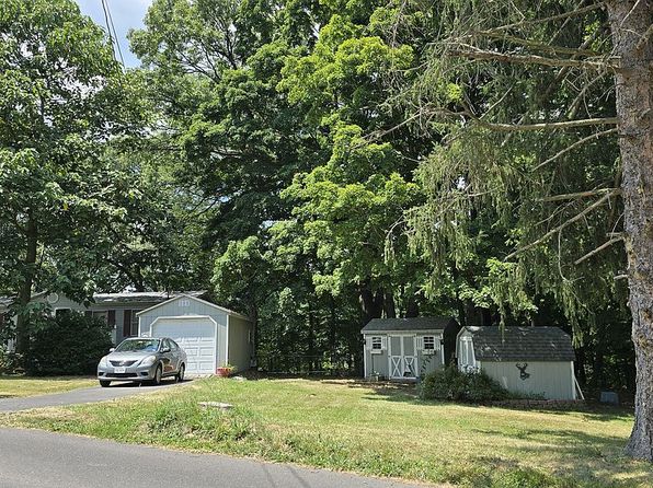 1201 Waxler Rd, Keyser, WV 26726