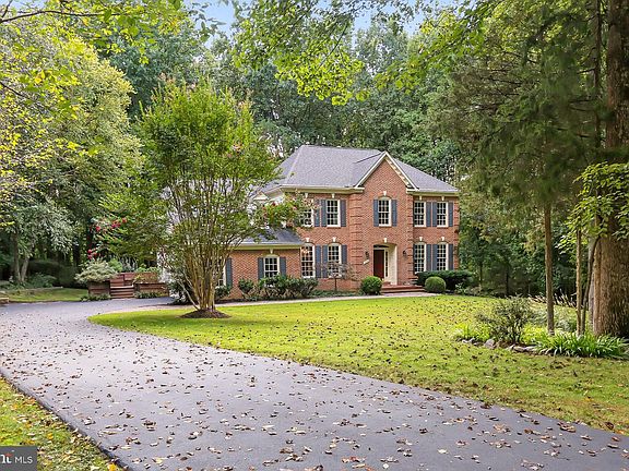 4th image of 13305 Balmoral Forest Ct