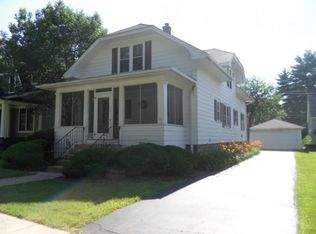 118 S Maple St, Itasca, IL 60143