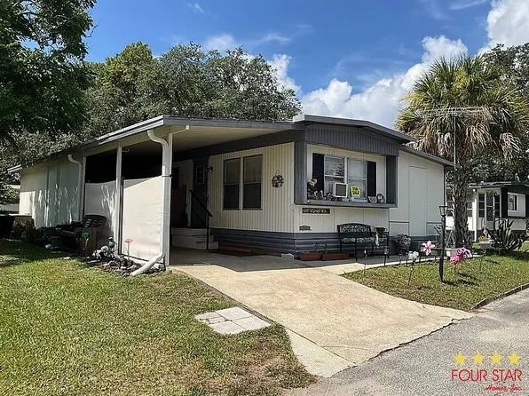 2464 Hempstead Ln, Orange City, FL 32763