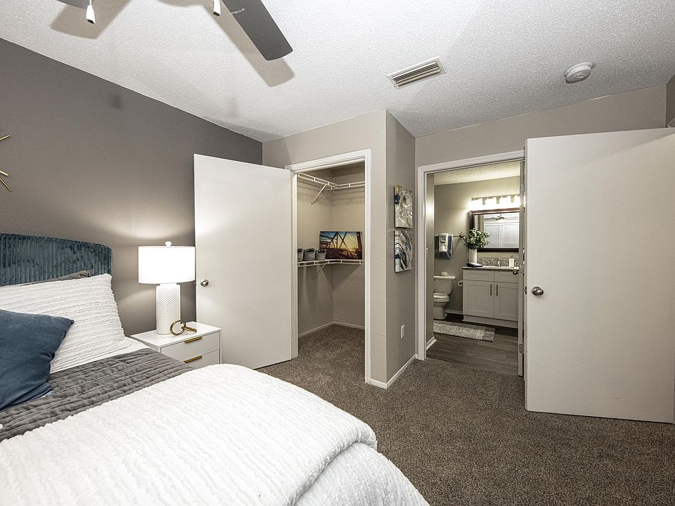 Spacious Bedroom + Walk In Closet