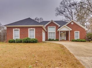 11980 Huntington Pl, Northport, AL 35475