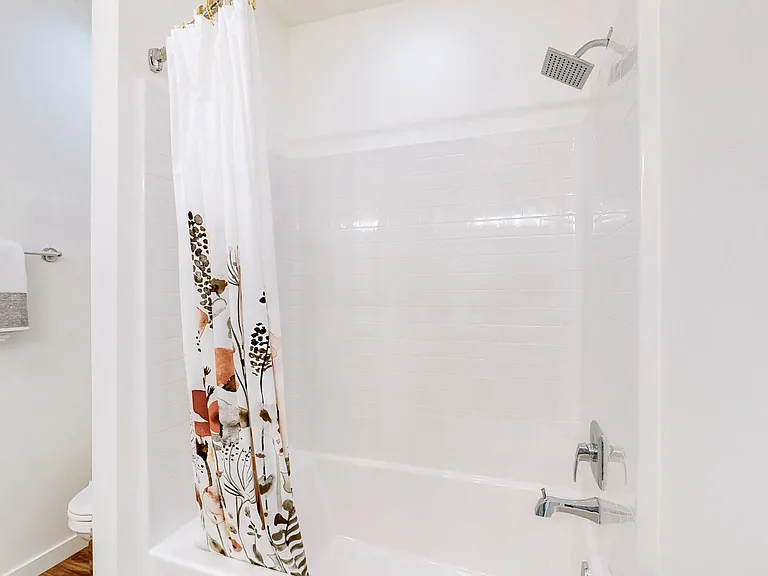 Bull Run Townhomes — Photo 30