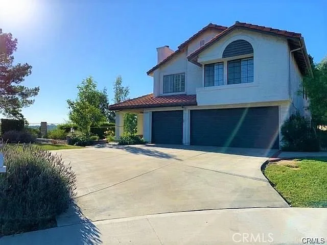 23491 Thornewood Dr — Photo 2