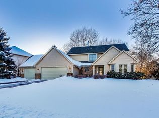 8587 Sycamore Ln N, Maple Grove, MN 55369