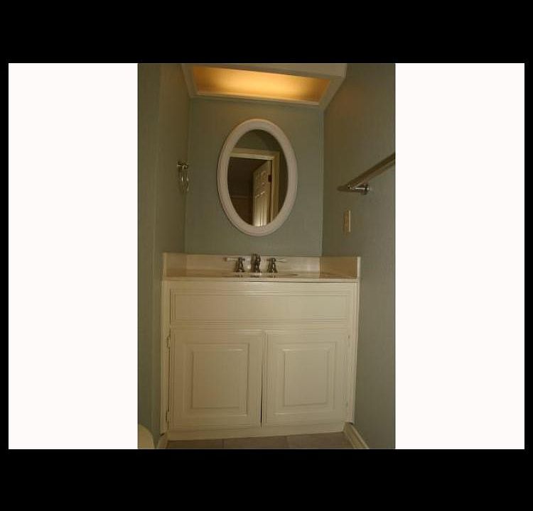 1st image of 11310 Spicewood Club Dr