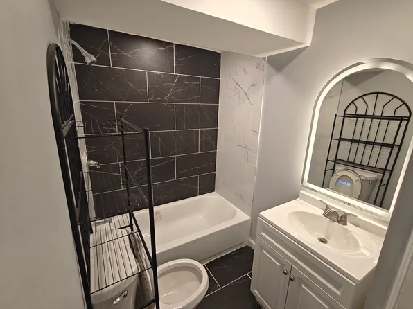 62 Seymour Ave, Newark, NJ