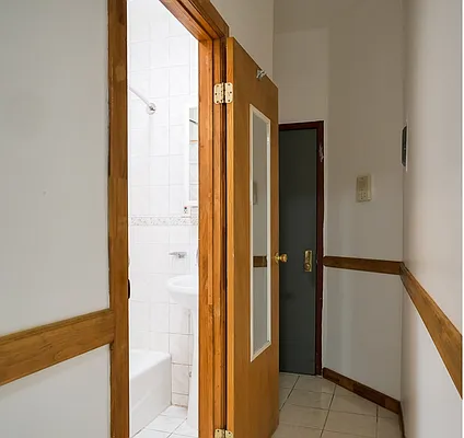 Rented by Marjorie Thompson, LREB | media 22